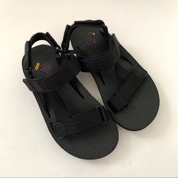freewaters Shoes - Freewaters supreem sport sandals in black